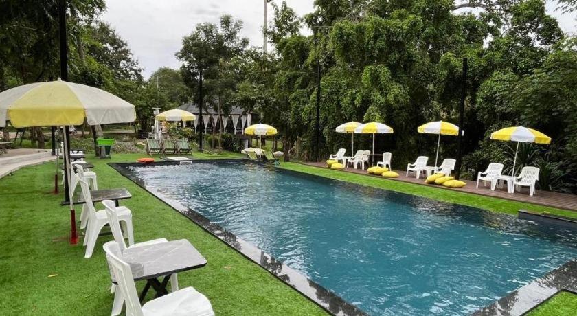 Natural Park Resort De Wang Thong พิษณุโลก ภายนอก รูปภาพ